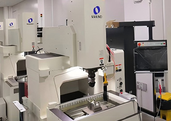 Makino EDM EDGE3i/EDNC6i