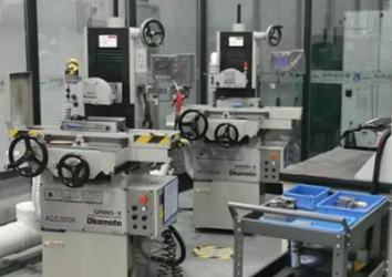 Grinder Okamoto ACC350